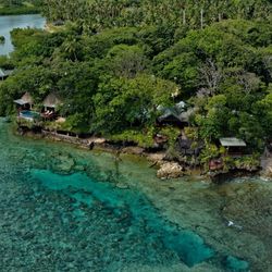 Savasi Island, Savusavu Fiji, Resort waterfront