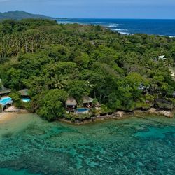 Savasi Island, Savusavu Fiji, Resort waterfront